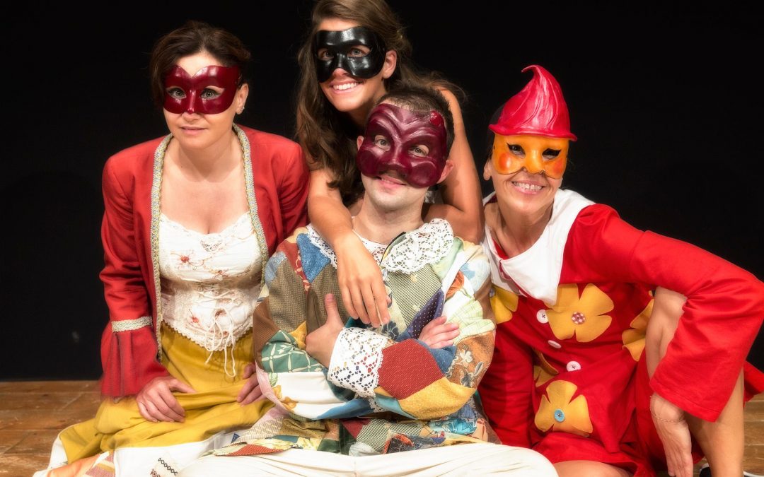 Il Vestito di Arlecchino – venerdì 28 aprile ore 21 e sabato 29 aprile ore 21